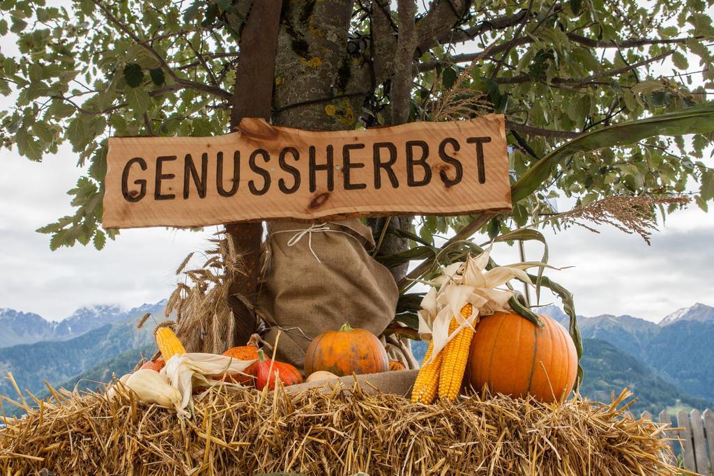 Haus Christina Lägenhet Fiss Exteriör bild