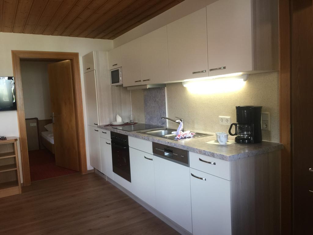 Haus Christina Lägenhet Fiss Exteriör bild